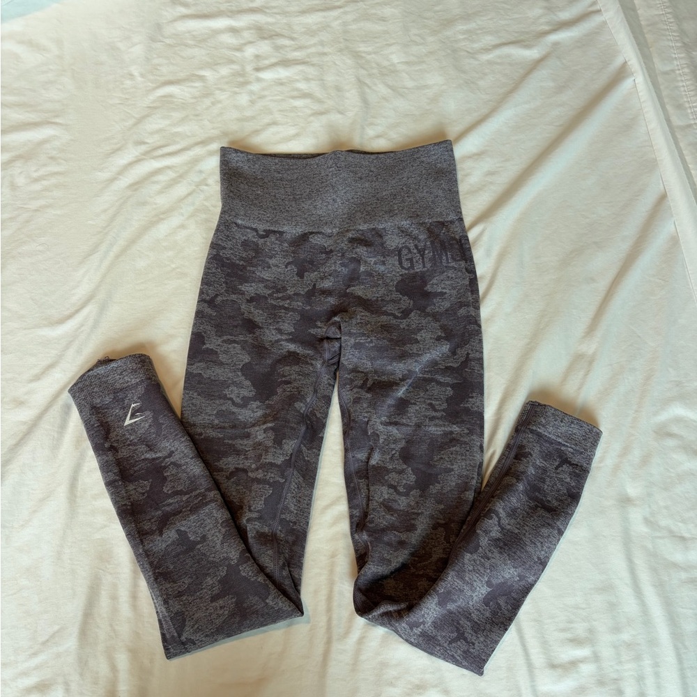 Gymshark Kids Camo High-Waist Leggings - Dark Gray